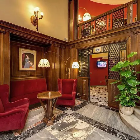 Grand Politi Hotel