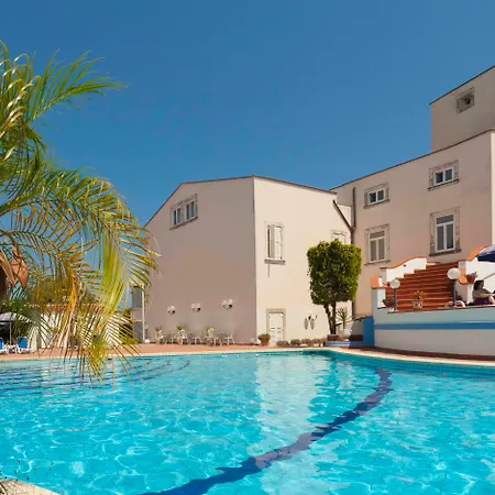 Hotel Grand Politi