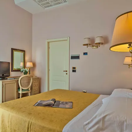 Grand Politi 호텔 시라쿠사