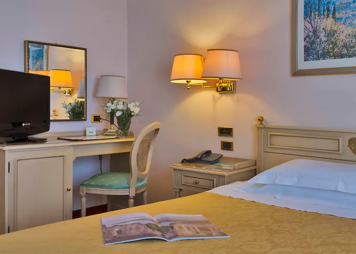 Grand Politi Otel Siraküza