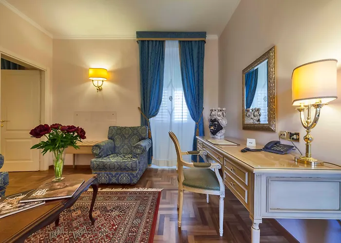 Otel Grand Politi Siraküza