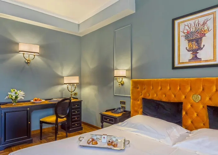 Otel Grand Politi 4*