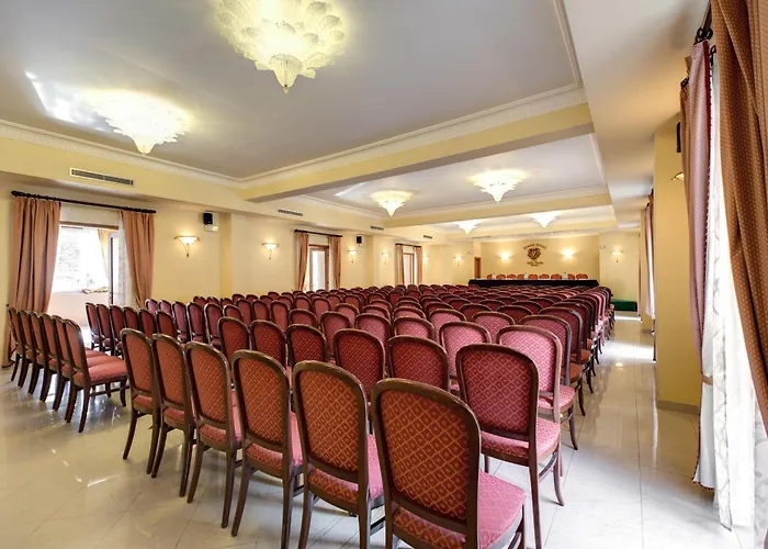 Grand Politi Otel 4*