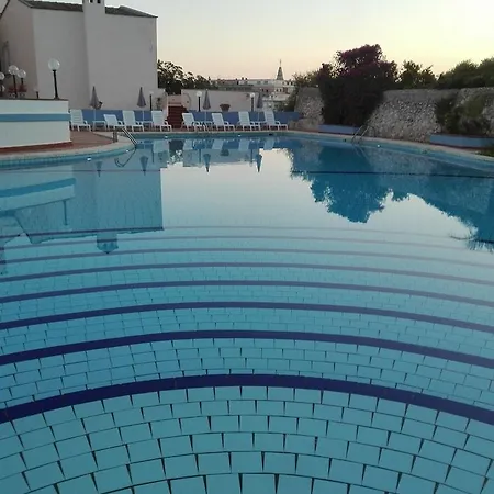 Hotel Grand Politi 4*